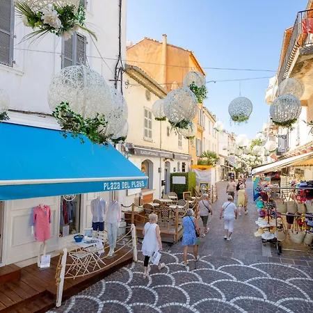 Les Boucaniers By Interhome Lejlighed Sainte-Maxime